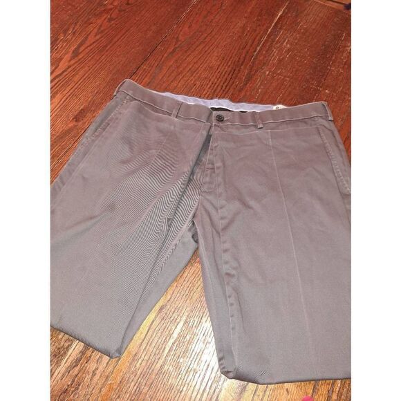 40x30 Haggar Grey Straight Fit Premium No Iron Khaki Pants Flat Front Pleat Leg - Picture 3 of 4